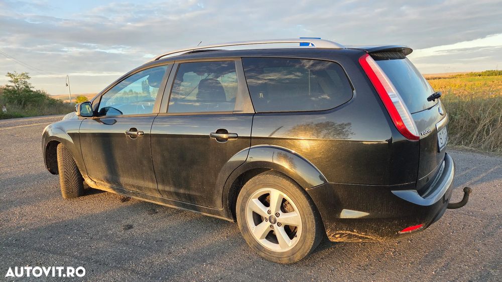 Ford Focus Turnier 2.0 TDCi DPF Titanium - 6