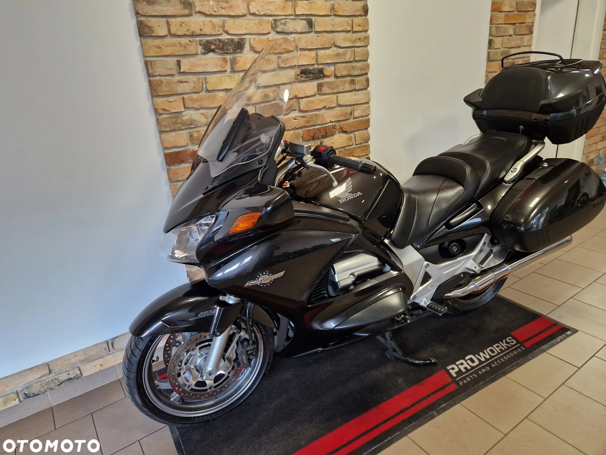 Honda ST - 3