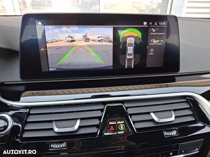 BMW Seria 5 520d Aut. Luxury Line - 24