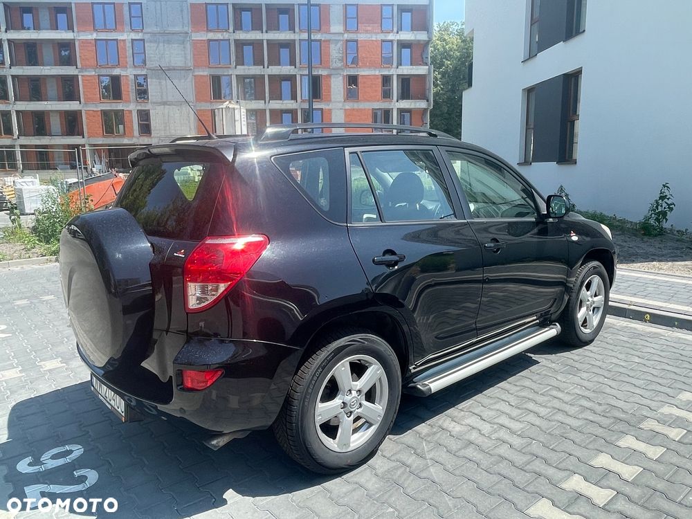 Toyota RAV4 2.0 VVT-i Sol - 3