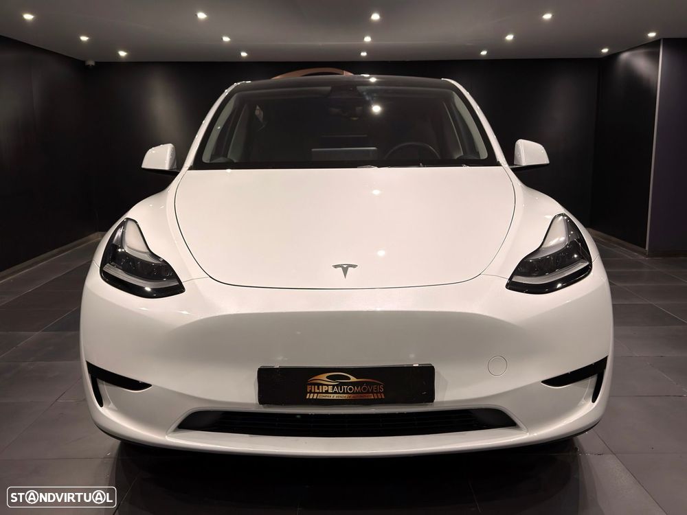 Tesla Model Y Standard - 2