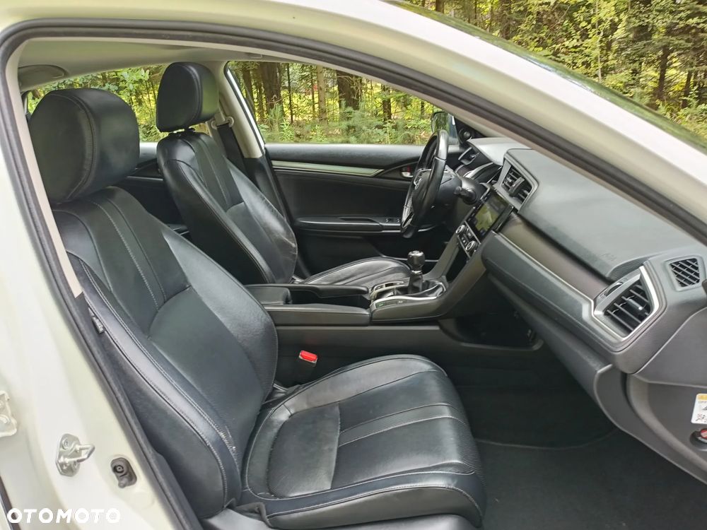 Honda Civic 1.5 T Prestige (Navi) - 14