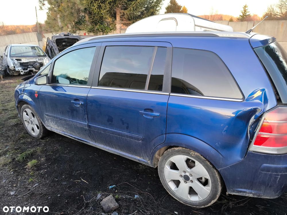 Opel Zafira B 1.9 Cdti 88kw 120km NA CZĘŚCI ! poszczególne części Małopolska Śląsk - 7