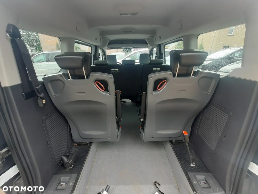 Ford Transit Connect - 24