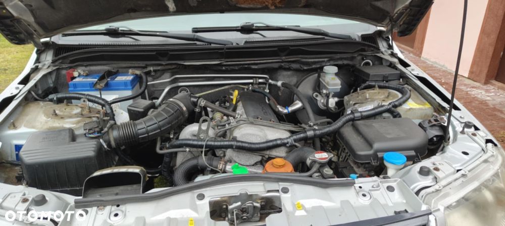 Suzuki Grand Vitara 1.6 - 4