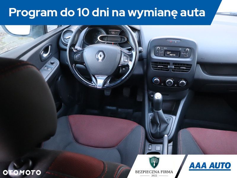 Renault Clio - 9