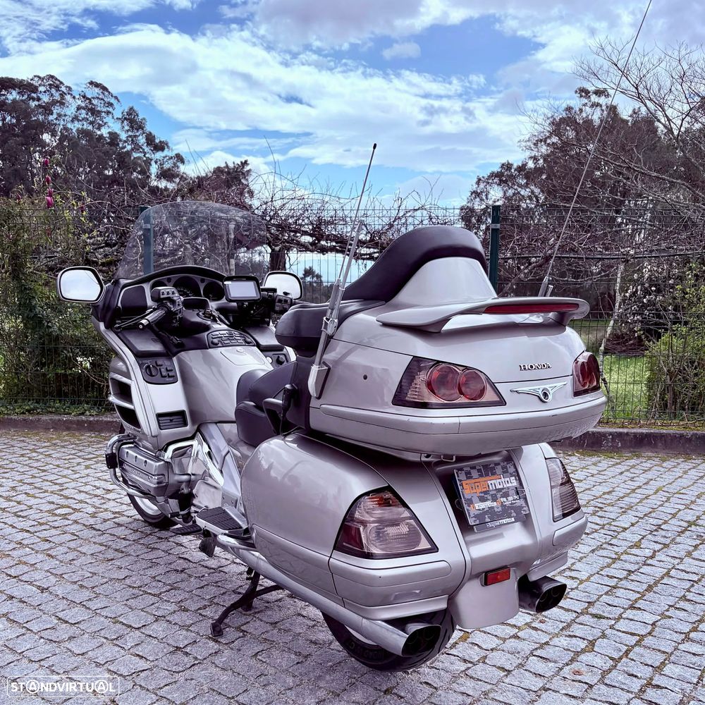 Honda Goldwing - 5