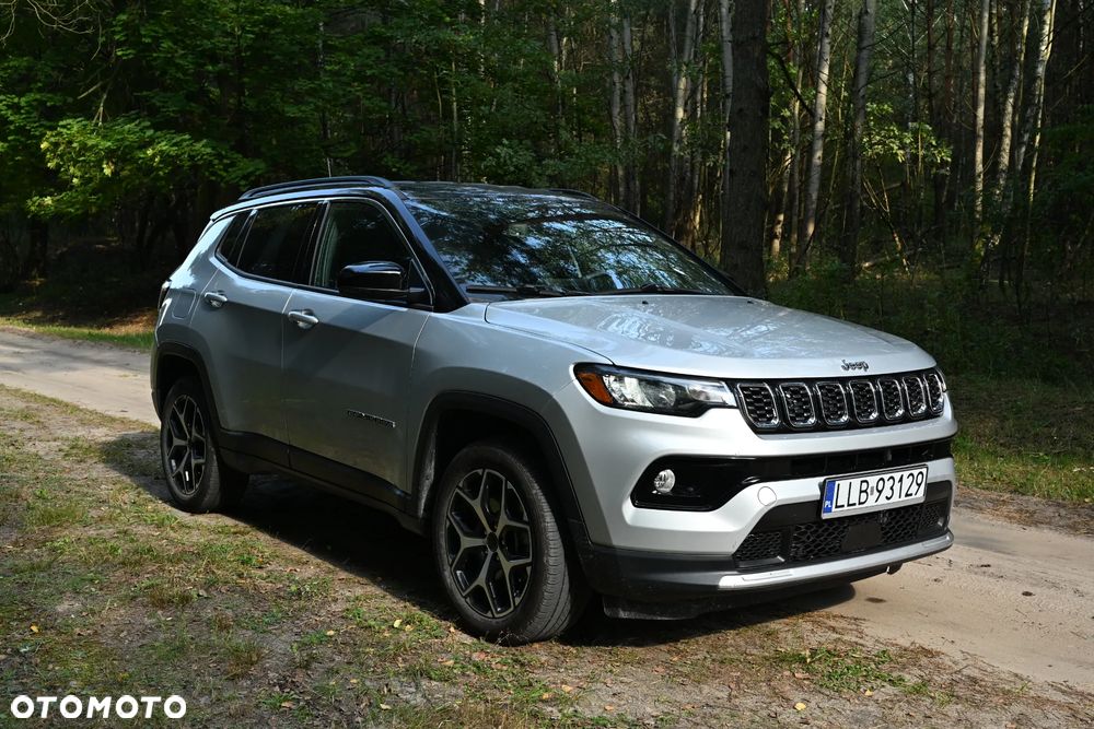 Jeep Compass - 12