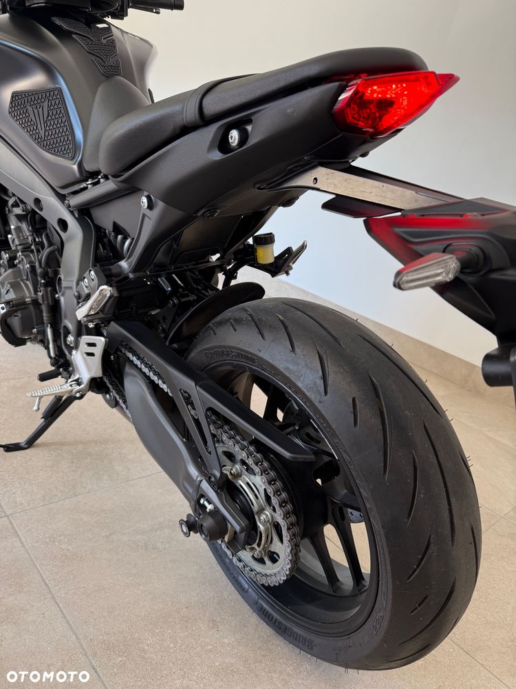 Yamaha MT - 5