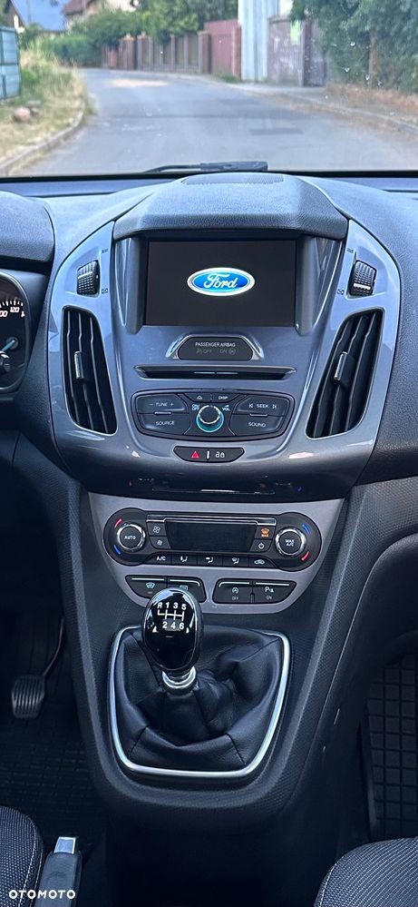 Ford Tourneo Connect 1.5 EcoBlue Start-Stop Active - 26