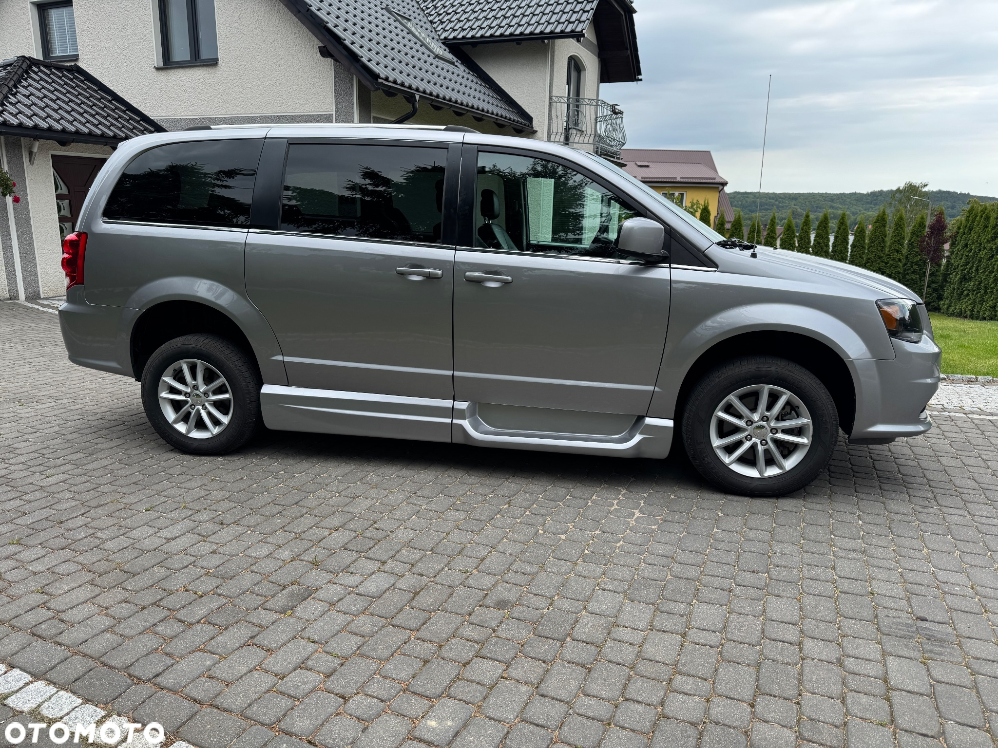 Dodge Grand Caravan 3.6 Express - 18