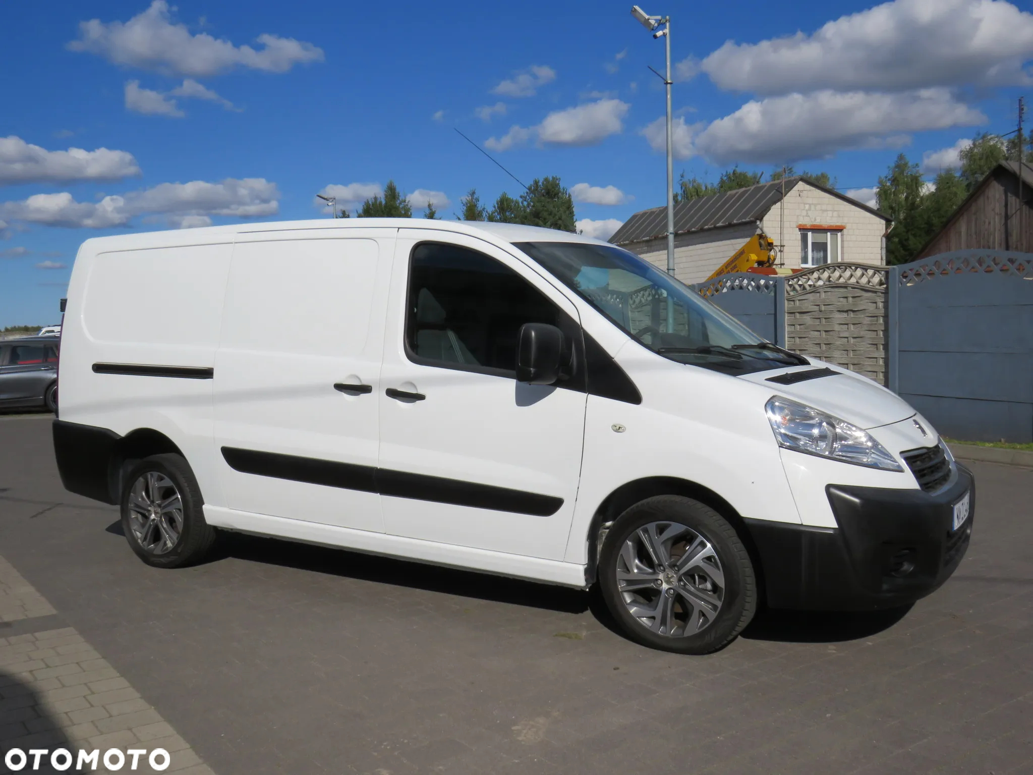 Peugeot Expert Long L2H1 2.0HDI 128Ps - 12