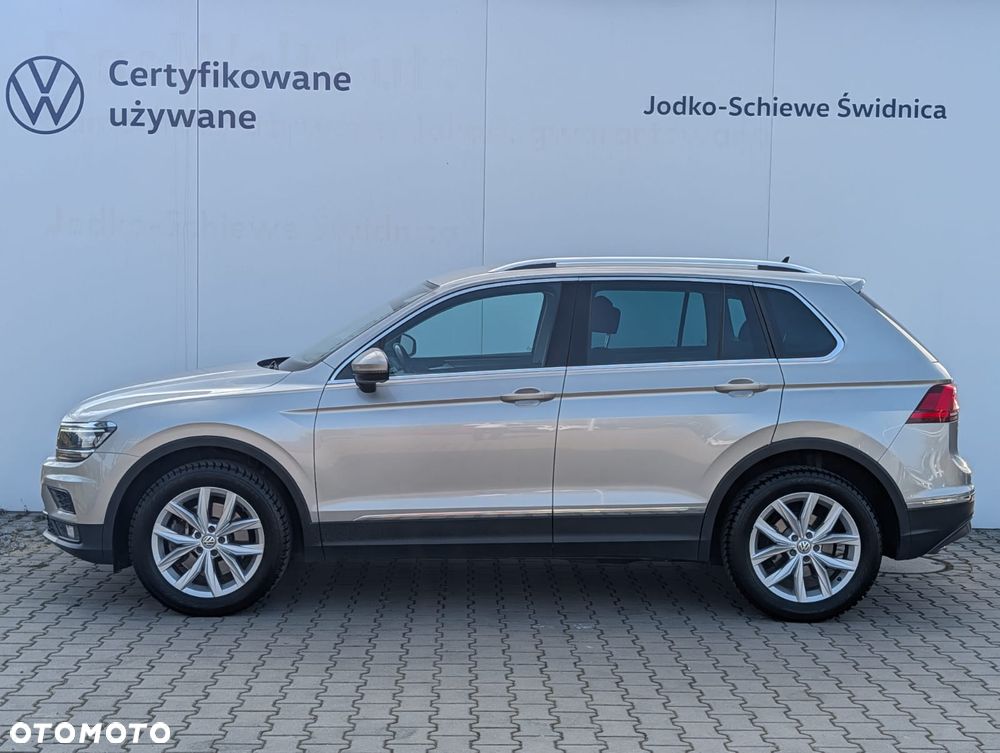 Volkswagen Tiguan - 5