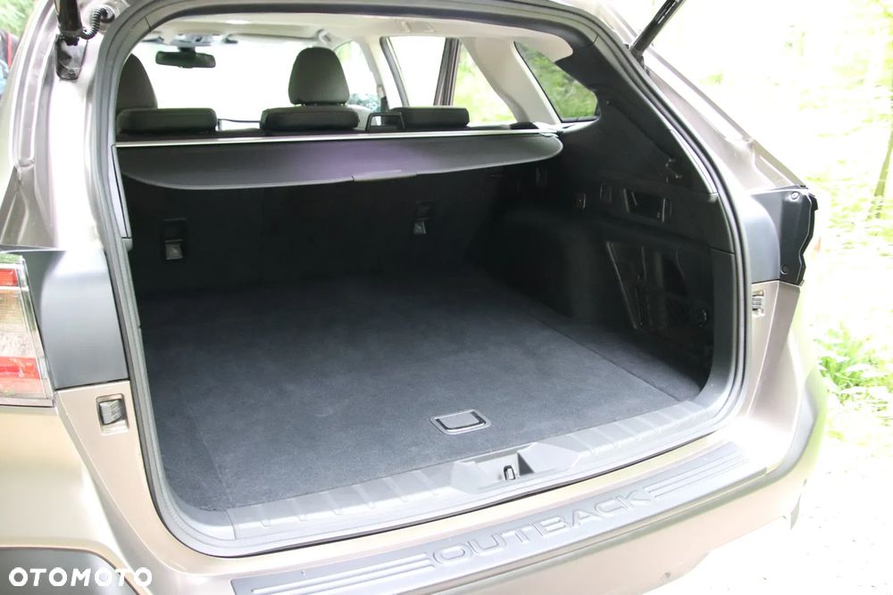 Subaru Outback 2.5i Platinum (EyeSight) Lineartronic - 33