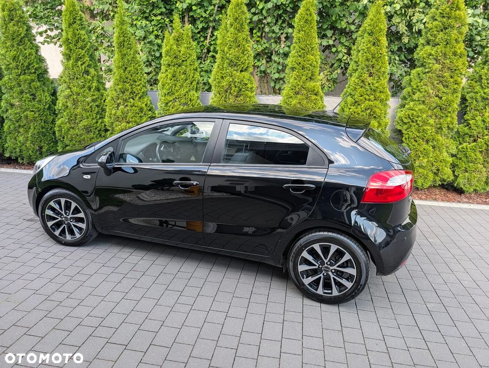 Kia Rio - 13