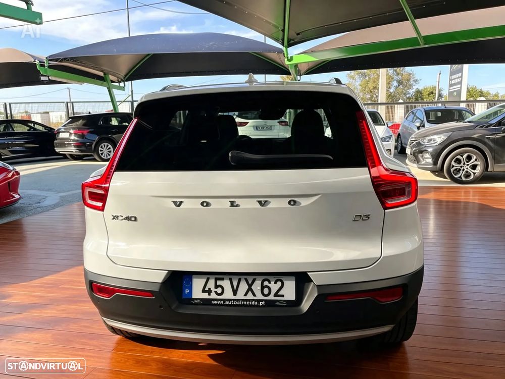 Volvo XC 40 2.0 D3 Momentum Geartronic - 7
