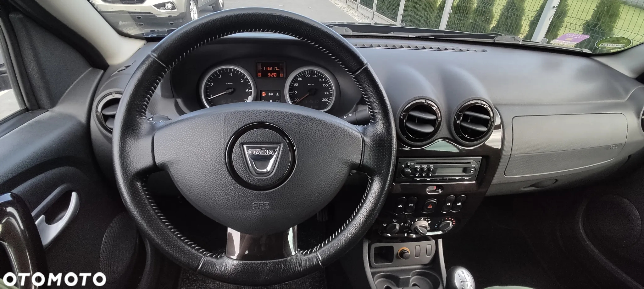 Dacia Duster 1.6 16V 4x2 Laureate - 13
