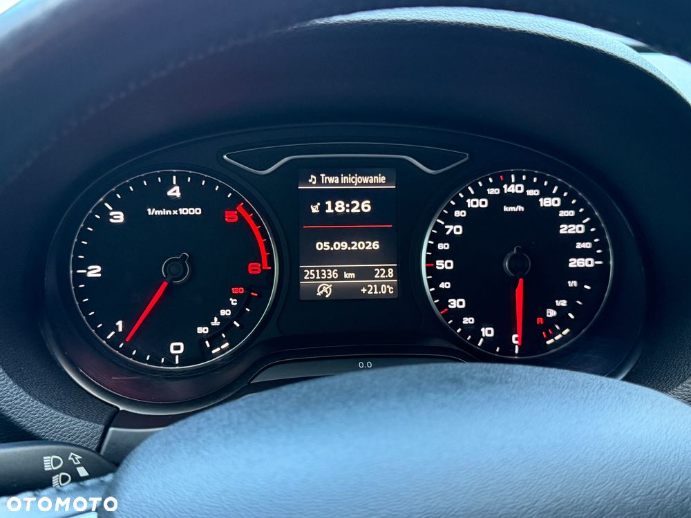 Audi A3 Sportback 2.0 TDI (clean diesel) quattro Ambition - 25