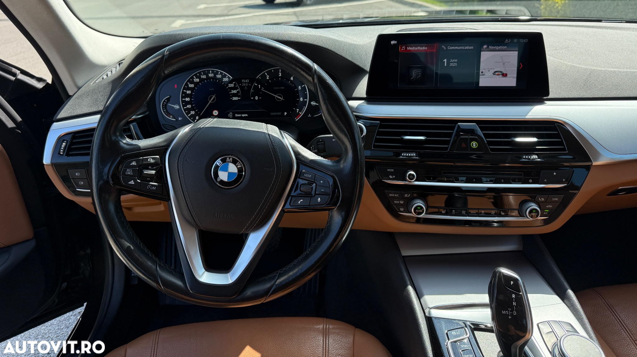 BMW Seria 5 530i AT - 11