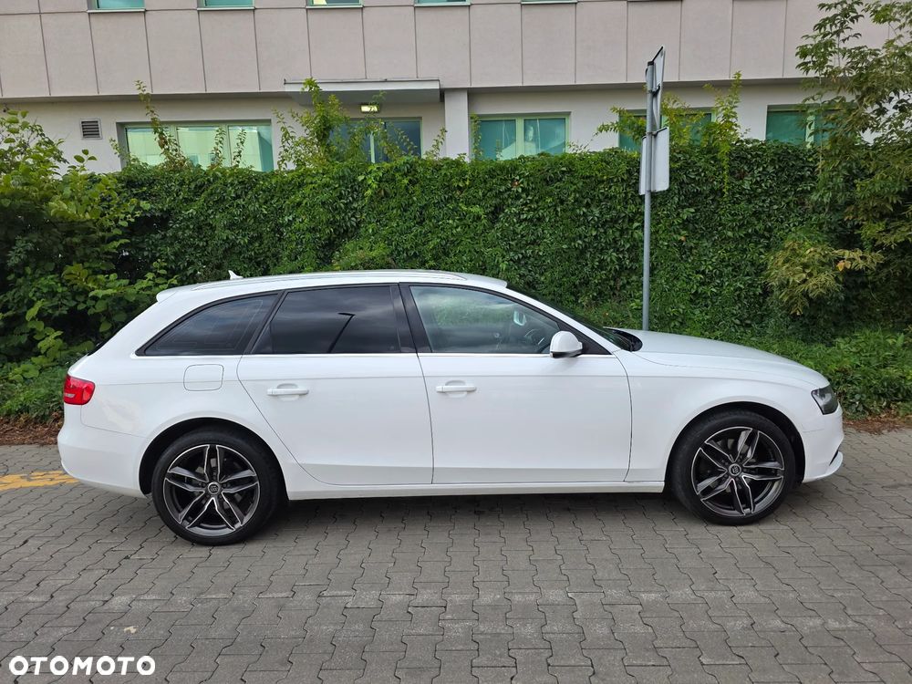 Audi A4 Avant 2.0 TDI DPF multitronic Ambiente - 10