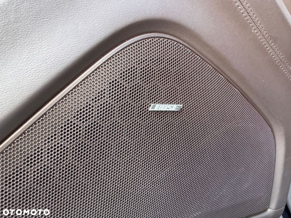 Porsche Panamera 4S PDK - 15
