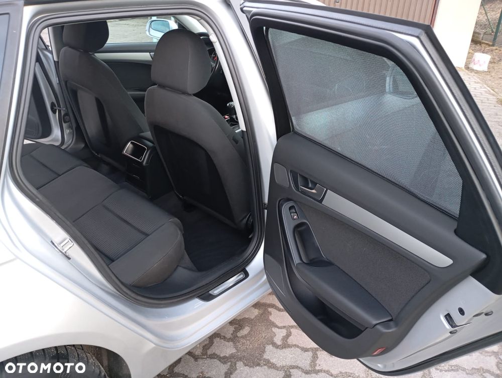 Audi A4 Avant - 17