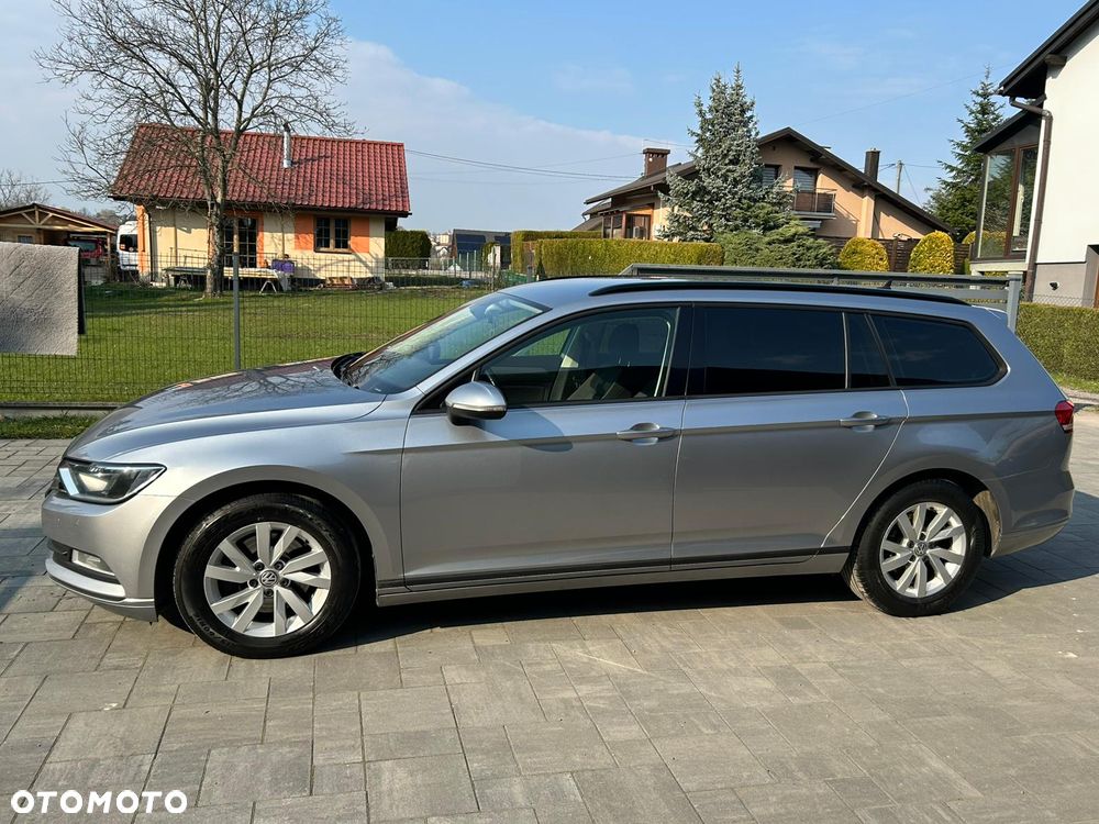 Volkswagen Passat 1.6 TDI BMT Comfortline - 11
