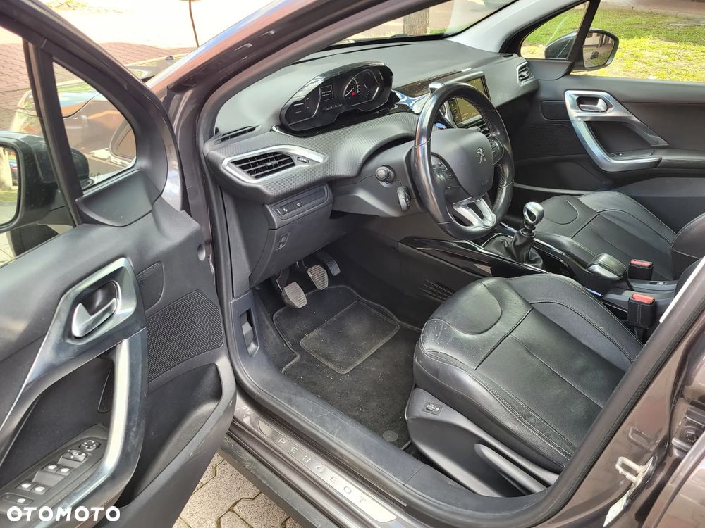 Peugeot 2008 PureTech 130 Stop&Start Allure - 6