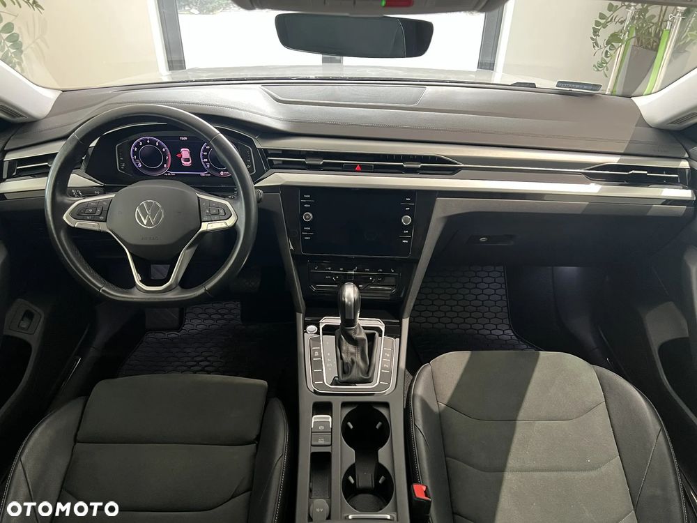 Volkswagen Arteon 2.0 TSI Essence DSG - 12