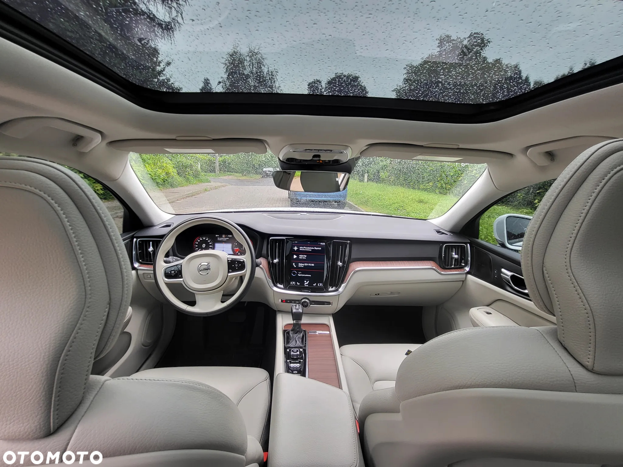 Volvo S60 T6 AWD Momentum Pro - 13