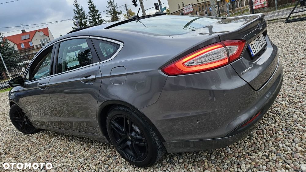 Ford Fusion - 5