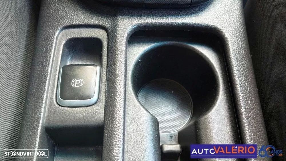 Kia Carens 1.7 CRDi ISG EX - 25