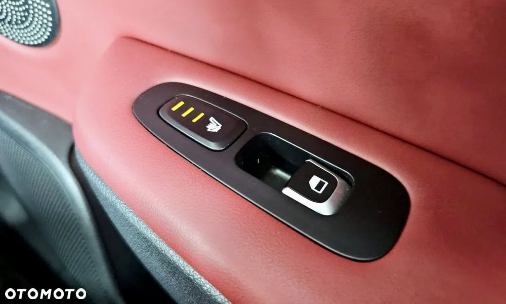 Kia Stinger - 19