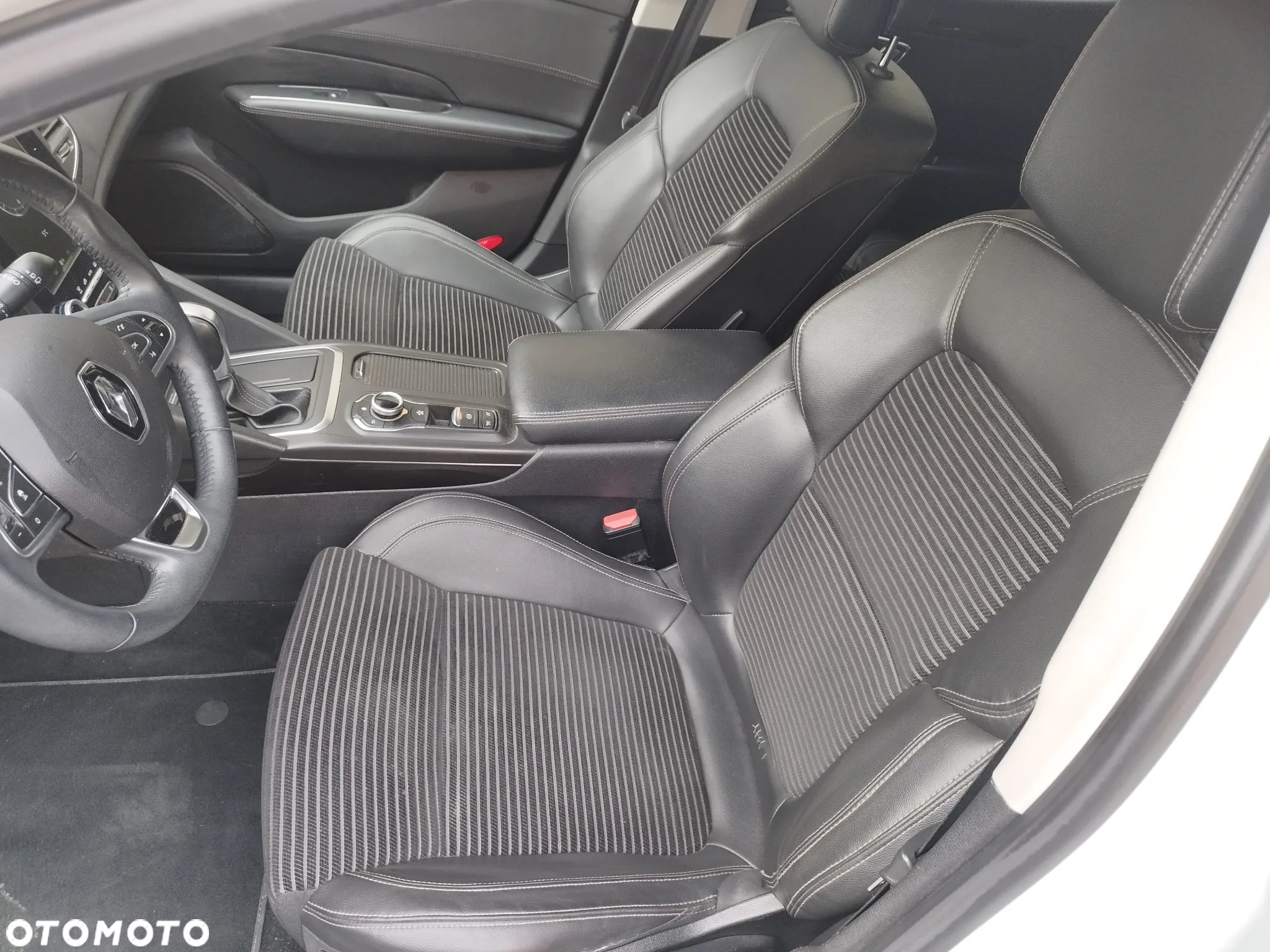 Renault Talisman Grandtour ENERGY dCi 160 EDC INTENS - 12