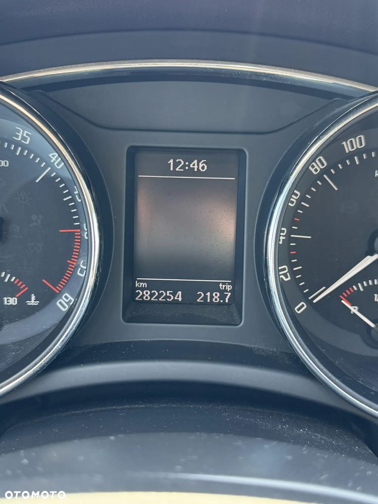 Skoda Superb 2.0 TDI Ambition DSG - 3