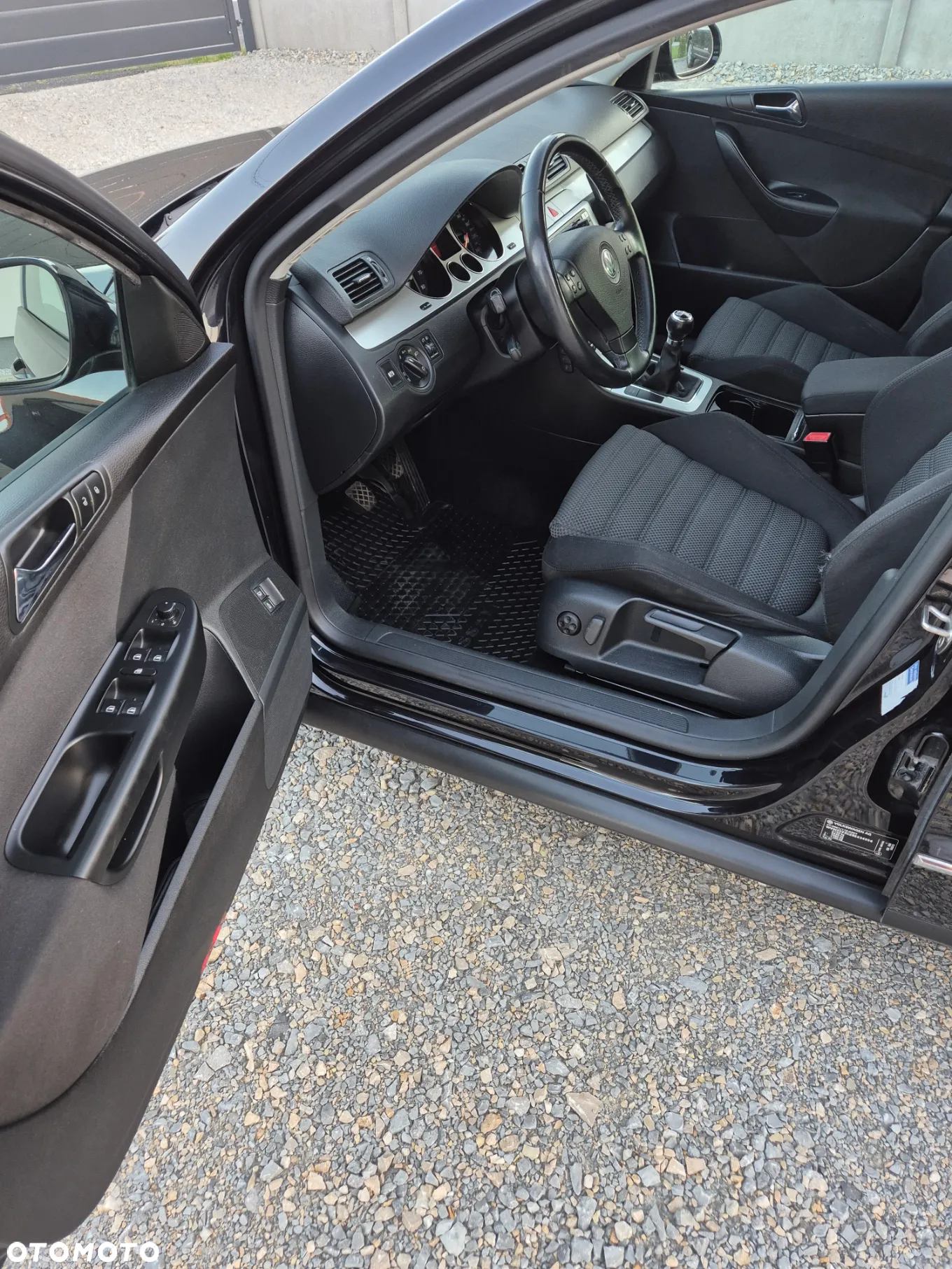 Volkswagen Passat - 8