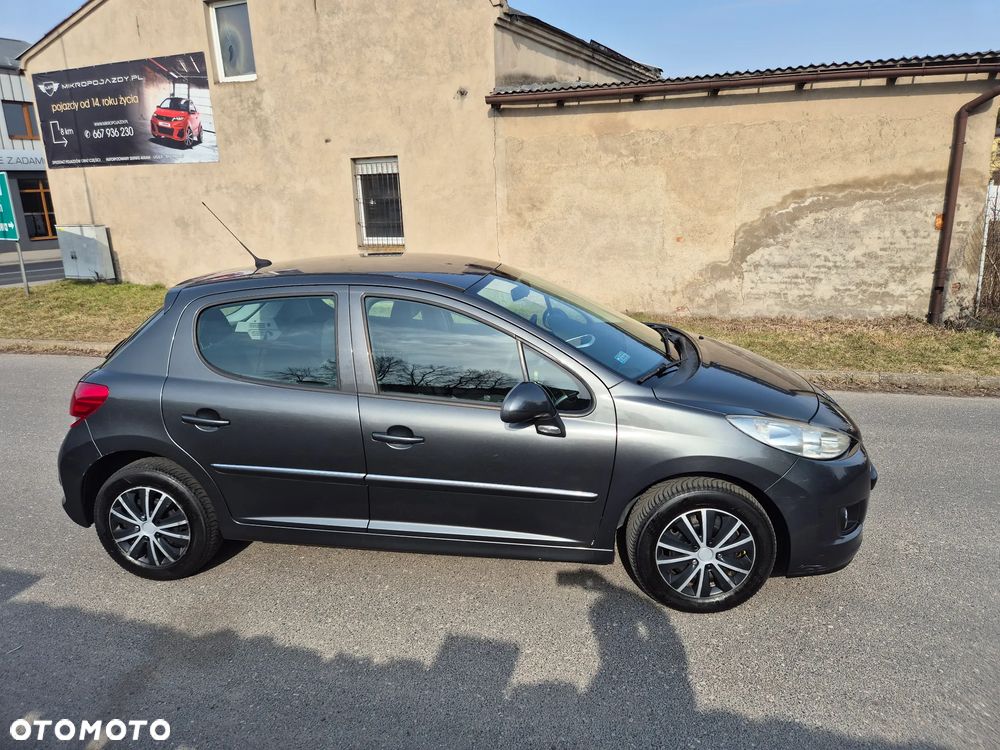 Peugeot 207 95 VTi Premium - 5