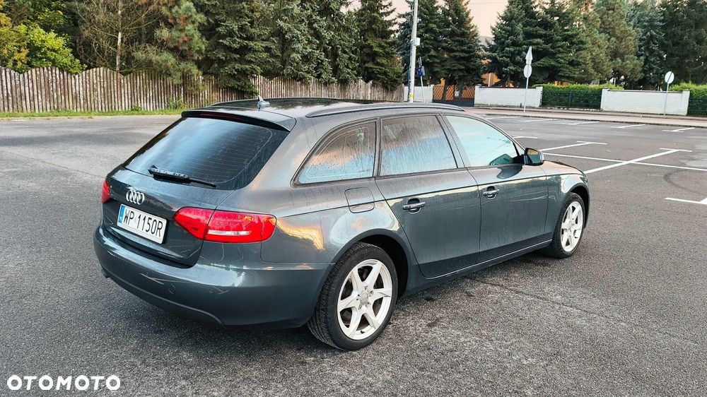 Audi A4 Avant 2.0 TDI - 7