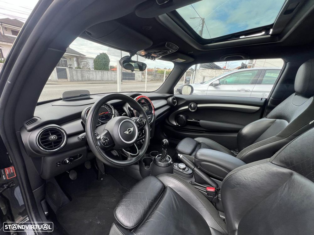 MINI 3 Portas Cooper D - 13