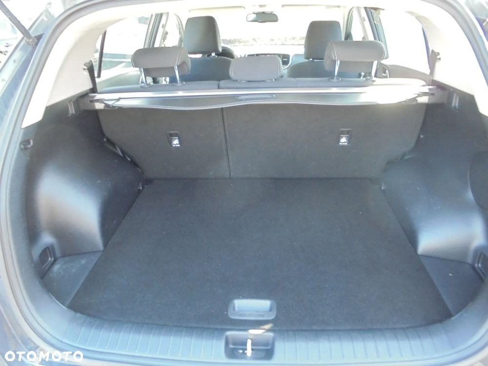 Kia Sportage 1.6 GDI 2WD DREAM-TEAM EDITION - 27