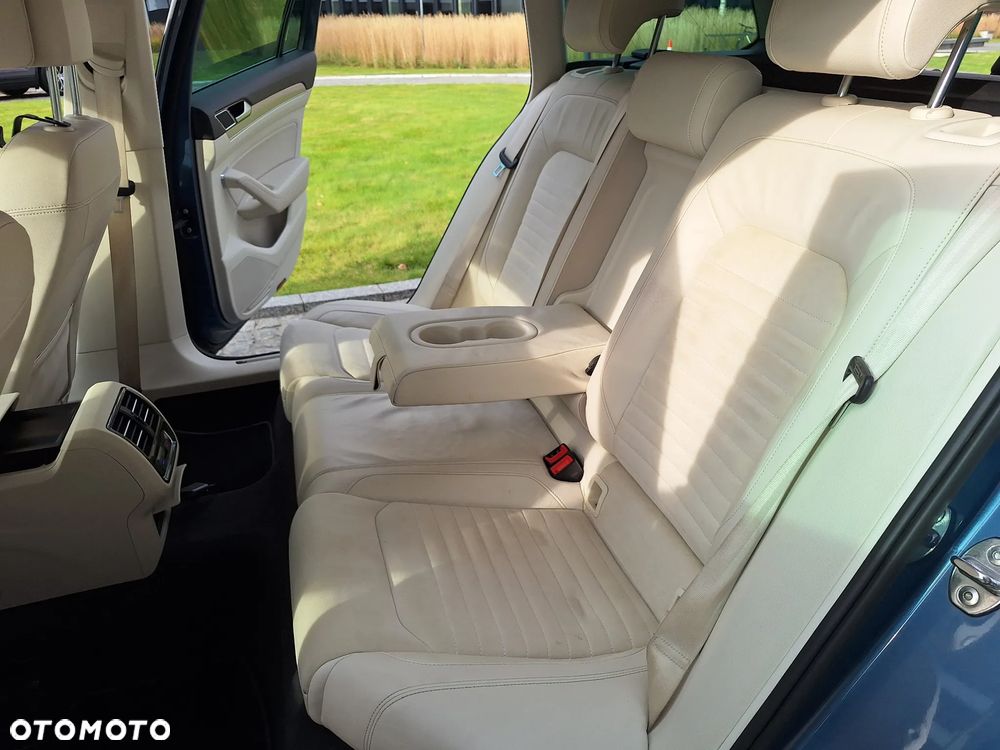 Volkswagen Passat 2.0 TDI BMT Highline DSG - 14