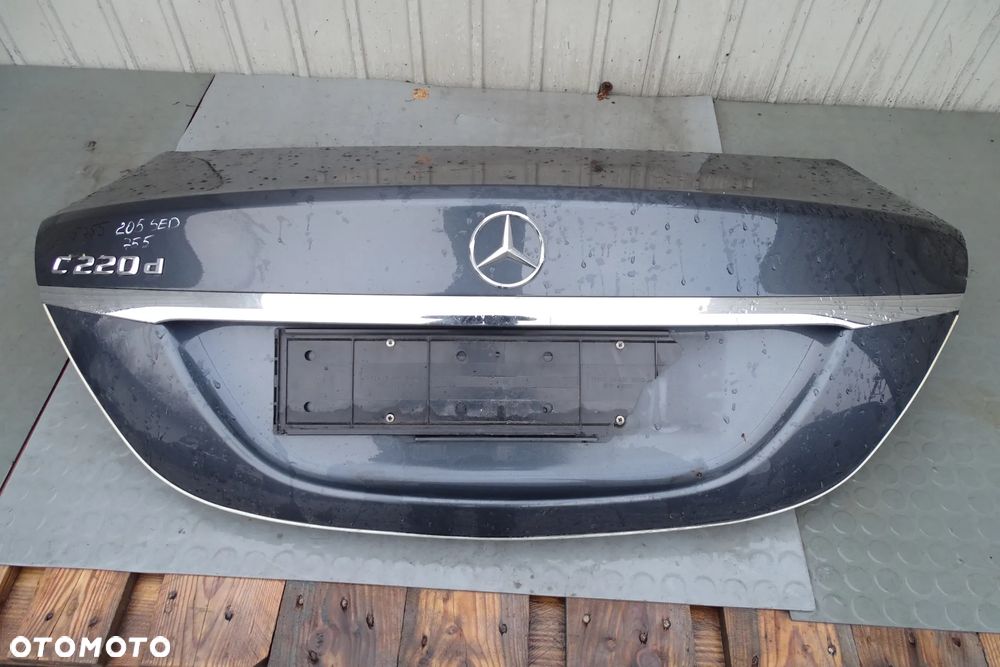 MERCEDES C W205 SEDAN C755 Klapa - 1