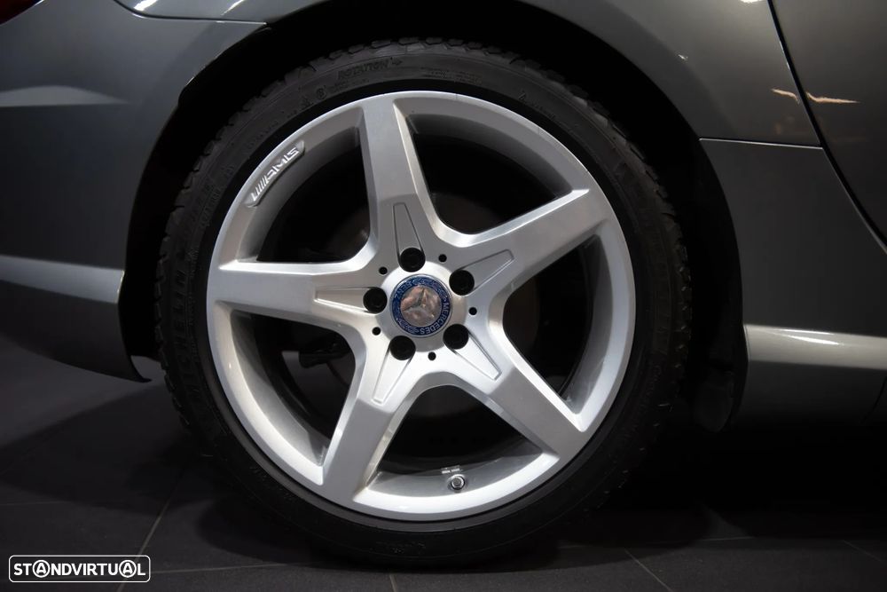 Mercedes-Benz SLK 200 (BlueEFFICIENCY) 7G-TRONIC - 7