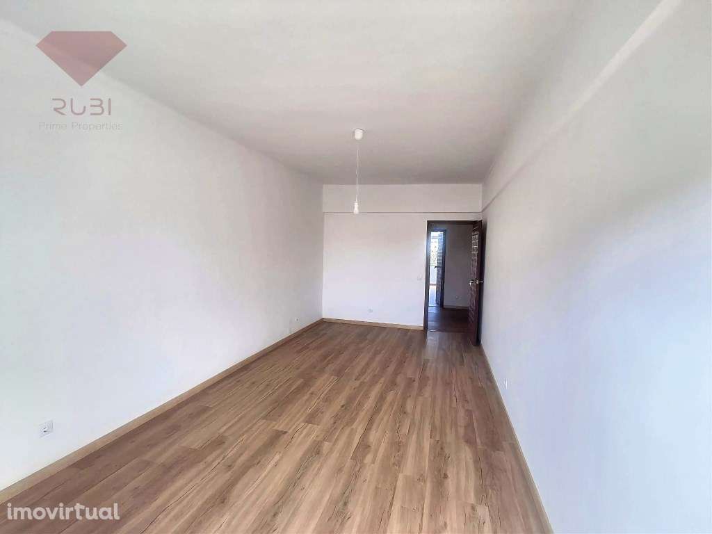 Apartamento T2 no Bonfim - Setúbal - Grande imagem: 5/16