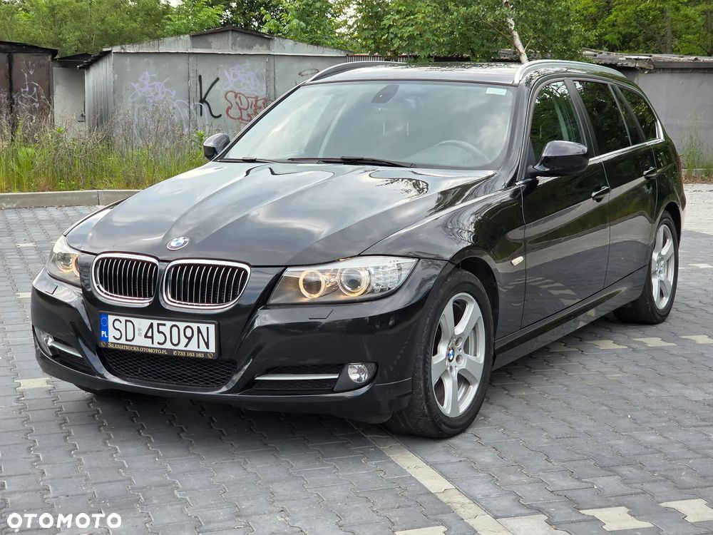 BMW Seria 3 318i