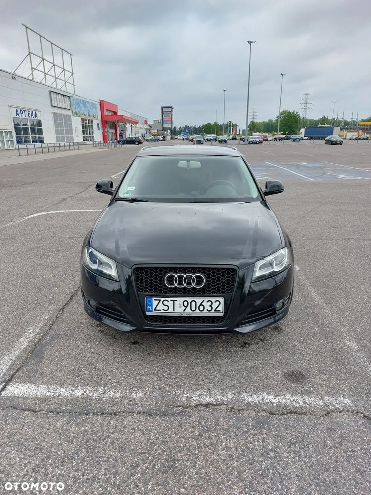 Audi A3 Sportback - 2