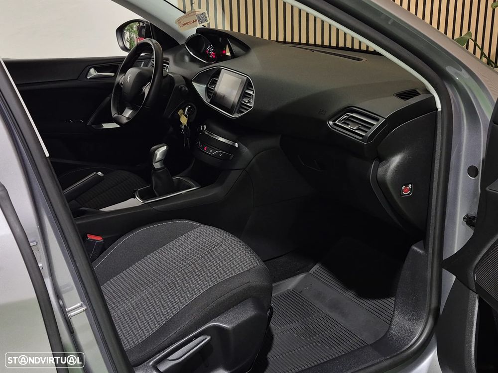 Peugeot 308 1.6 BlueHDi Allure J17 - 13
