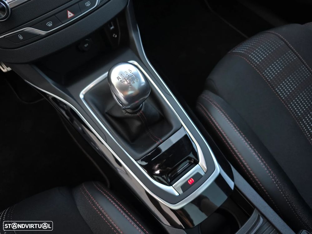 Peugeot 308 SW 1.6 BlueHDi GT Line - 26