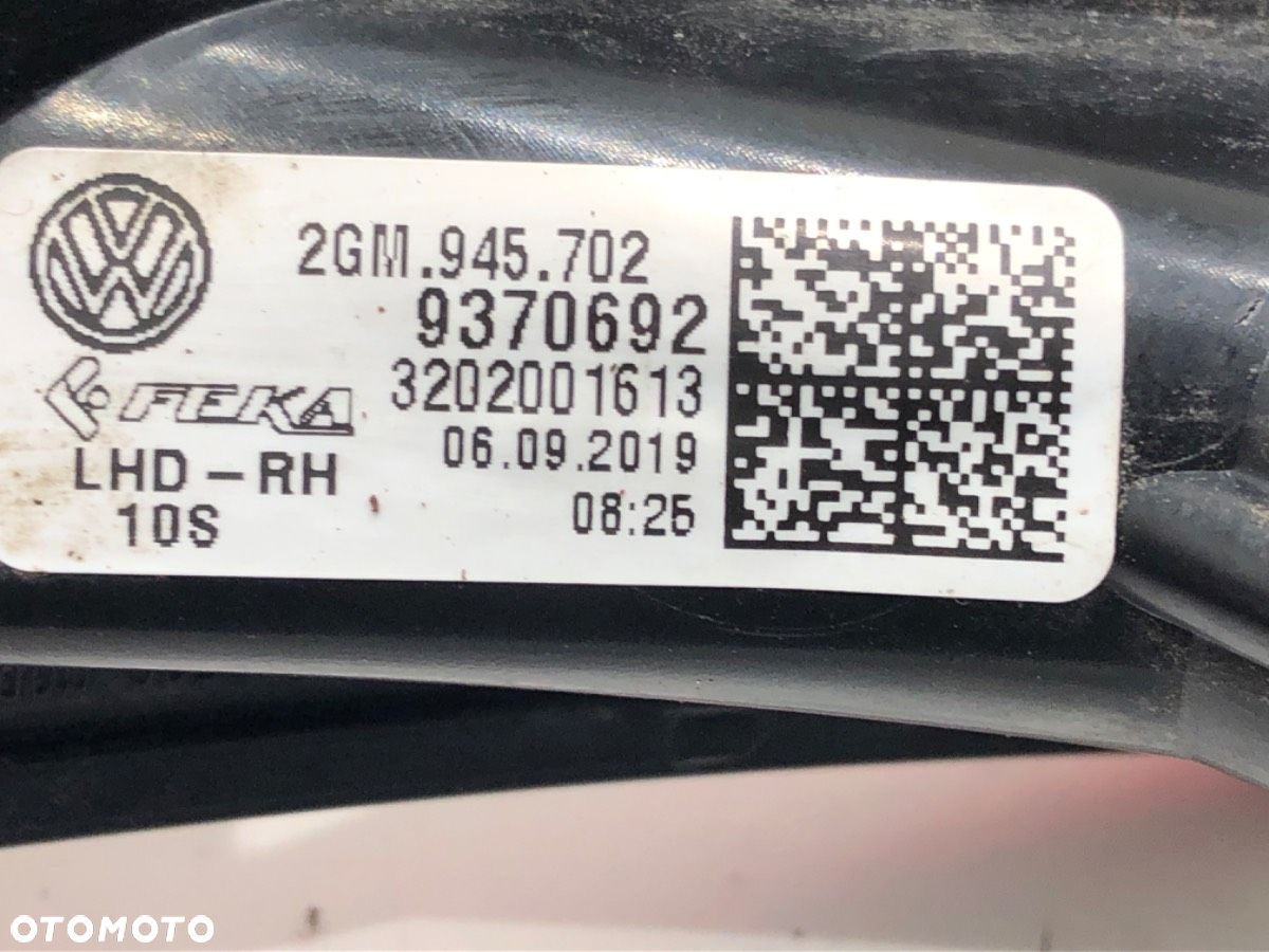 ODBLASK ZDERZAKA PRAWA TYŁ - 156.00 PLN - VW T-CROSS (C11) 2018 - 2022 1.0 TSi 85 kW [116 KM] - 4