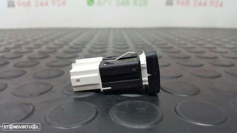 INTERRUPTOR ESP VOLKSWAGEN SCIROCCO (137) 1.4 TSI (90KW) - 9